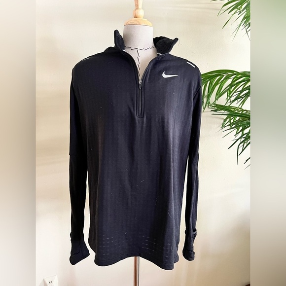Nike Tops - Nike Black Long Sleeve Pullover Running Shirt - Size L